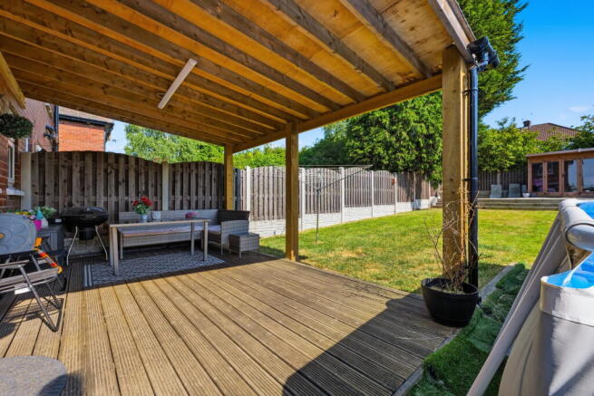 2 bed Semi-Detached for sale Image 12