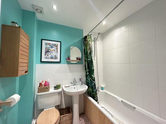 bath].jpeg