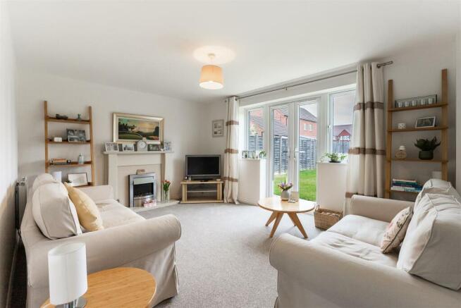 Priors Grove Close-5.jpg