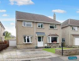 8, Lowmead, Trowbridge BA14 8SX