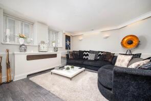 Basement Flat, Editha Mansions, Edith Grove, London SW10 0NN