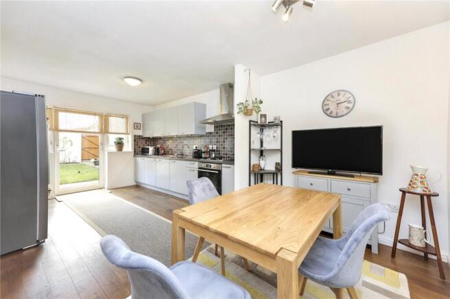 Kitchen/Dining Rm