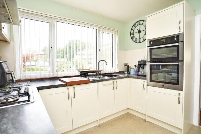 3 bed Link Detached House for sale Image 5