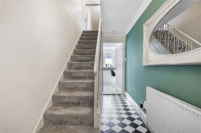 4 bed Detached for sale Image 10