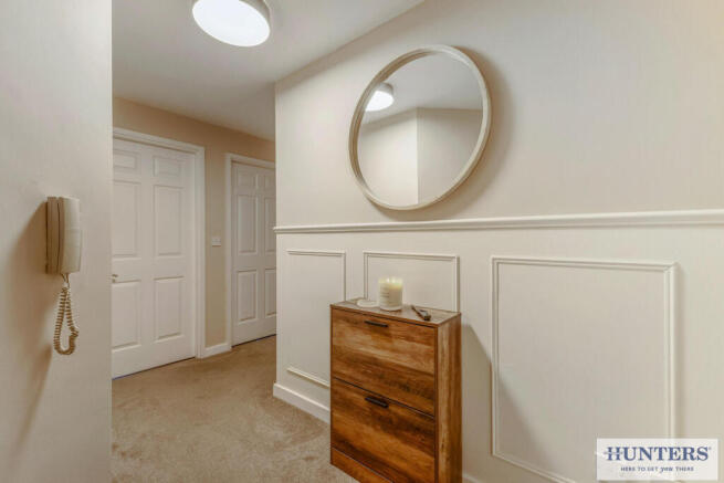 2 bed Apartment for sale Image 10