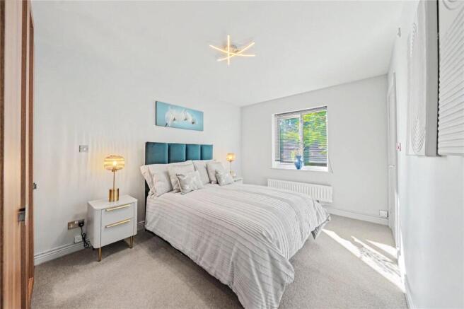 2 bed Apartment for sale Image 9