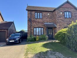 14, Oak Grove, Barnetby DN38 6DB