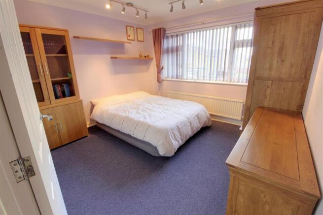 Bedroom.jpg