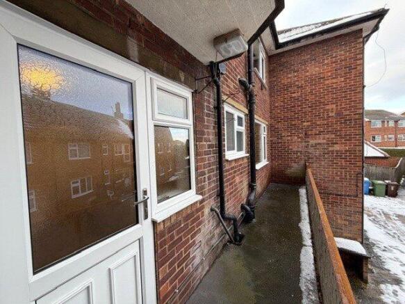 2 bed Apartment for sale Image 12