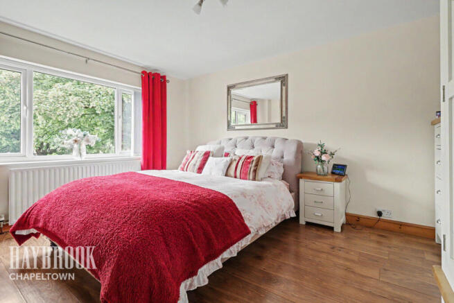 3 bed Detached for sale Image 12