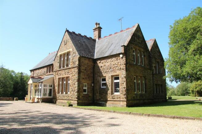 Job 30.05.23 - The Lodge EX21 - External 8.JPG