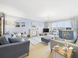 5, Mizzen House, Lock Approach, Portsmouth PO6 4UW