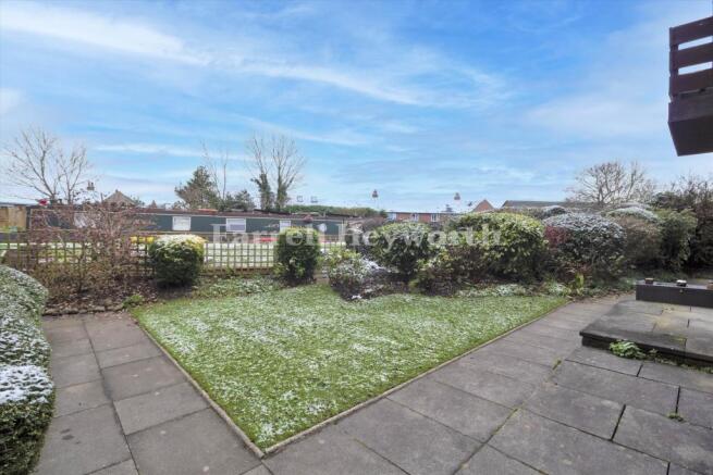 Shared rear Gardens