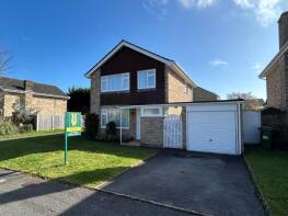 6, Chichester Walk, Wimborne BH21 1SN