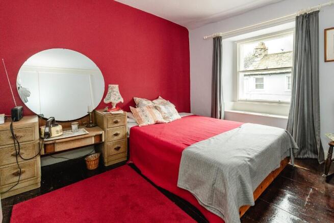 4 bed Terraced for sale Image 5