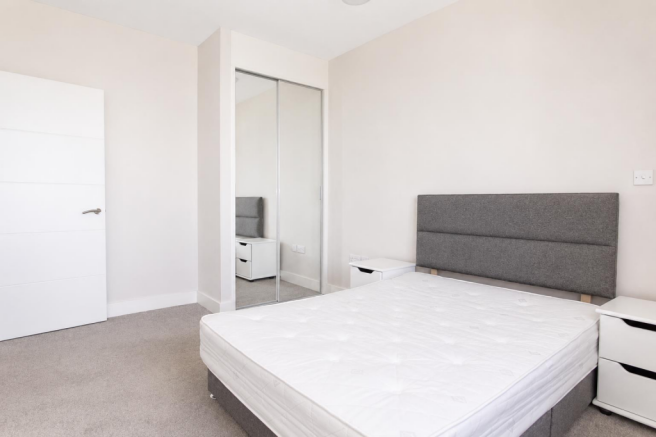 1 bed Flat to rent Image 5