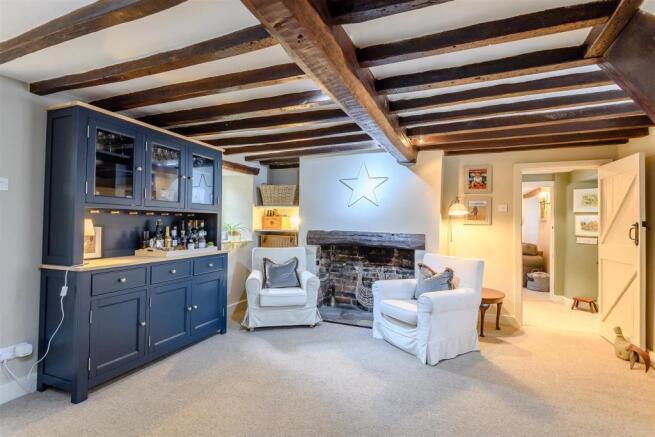8475205-Interior08.jpg
