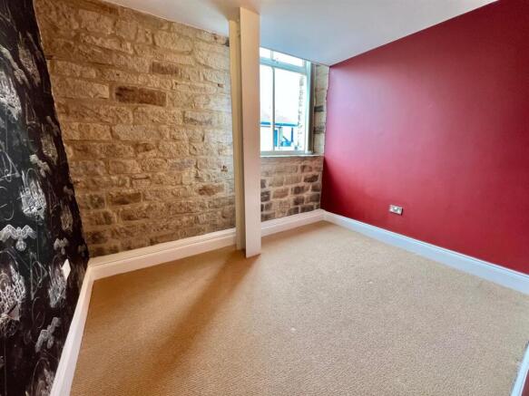 2 bed Flat for sale Image 8