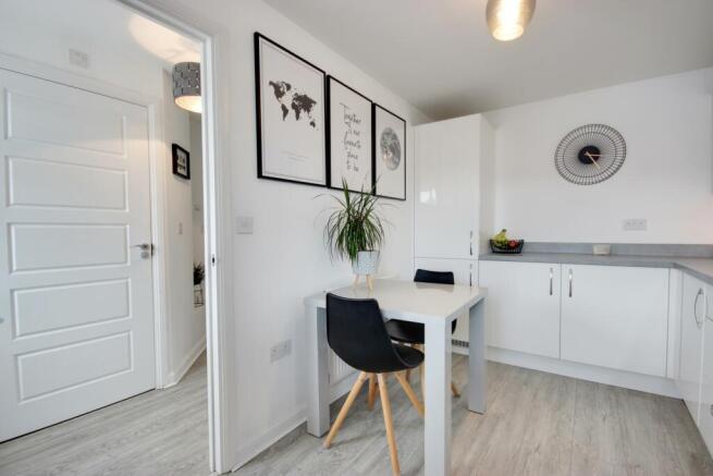 4 bed Terraced for sale Image 12