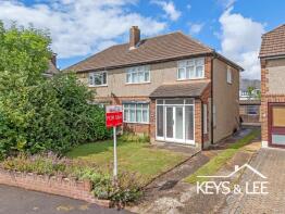 79, Dee Way, Romford RM1 4UU