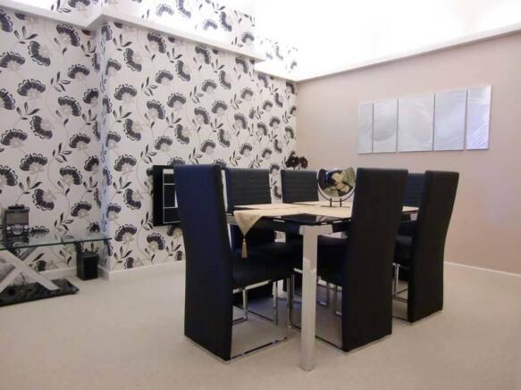 dining b