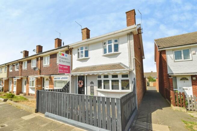2 bed End of Terrace for sale in middlesbrough