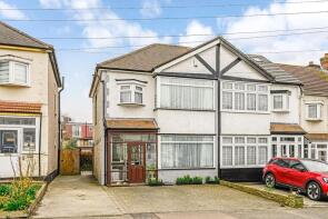 138, Middleton Avenue, Chingford E4 8EE