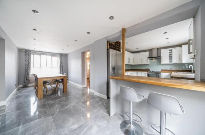 1361425-2-68dd5763ab869