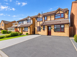 15, Foxleigh Crescent, Gloucester GL2 0XW