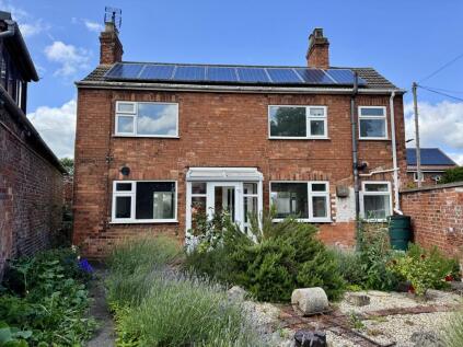 Coronation Cottage, Low Street, South Ferriby, Barton-Upon-Humber, Lincolnshire, DN18