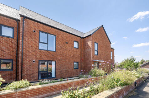 Huxley Drive, Alresford, Hampshire, SO24