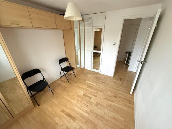 BEDROOM 1 (B)