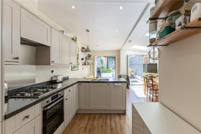 Wandsworth Road, Lambeth, London, SW8 photo 4