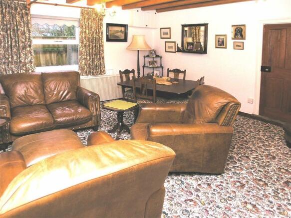 BREAKFAST ROOM