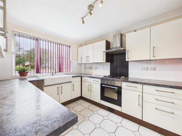 Kitchen 2