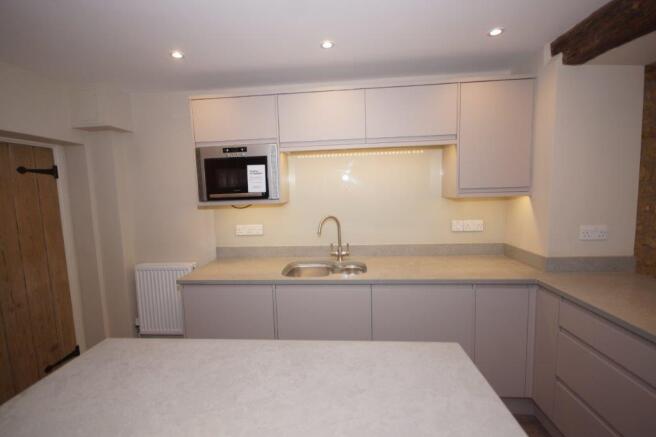 Brittens Lodge - Kitchen 2.jpg