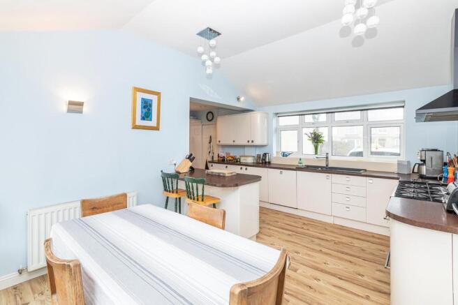 Kitchen/Dining Ro...