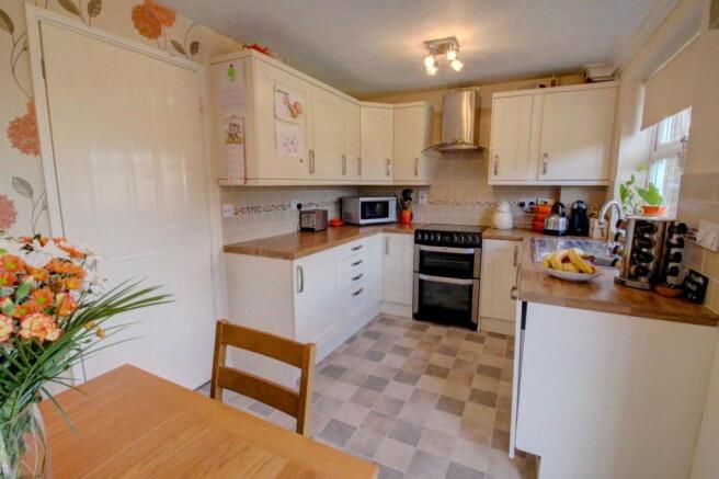 Kitchen & Dining Room