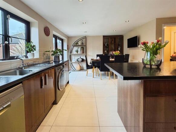 4a1fc10b--493F-ABA8-BD5023AA8B8F-40501-00001056717