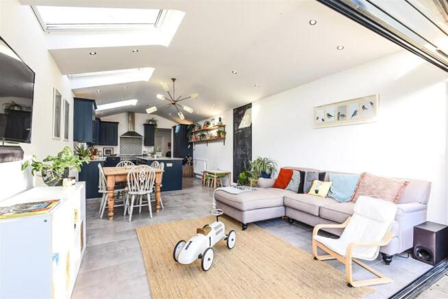 Kitchen/Family Room