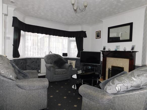 Lounge 2