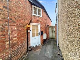 73, Broad Street, Rugby CV23 0LS