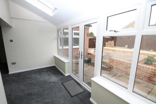 GARDEN ROOM