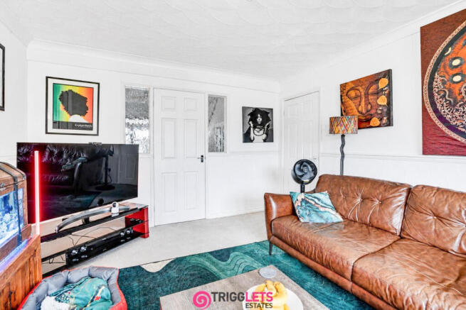 2 bed Bungalow for sale Image 6