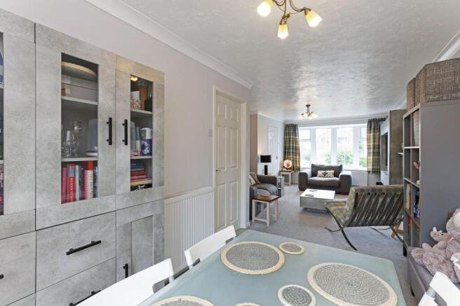 3 bed Detached for sale Image 9