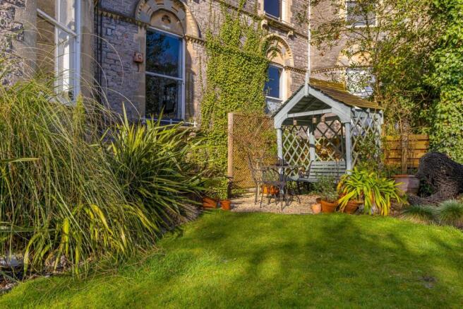 Garden Feature