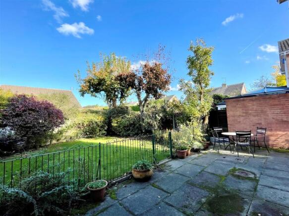 Pinedale Rear Garden