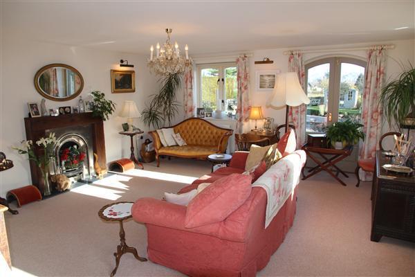 DRAWING ROOM