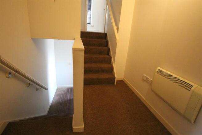 Hallway 2.JPG