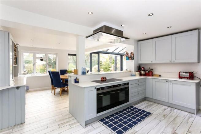 Kitchen/ Breakfast